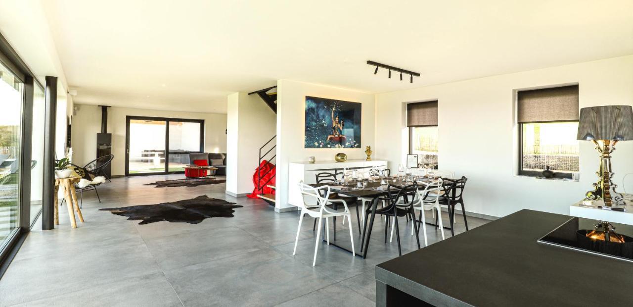 Villa Les Hauts Frasnes-lez-Anvaing 外观 照片